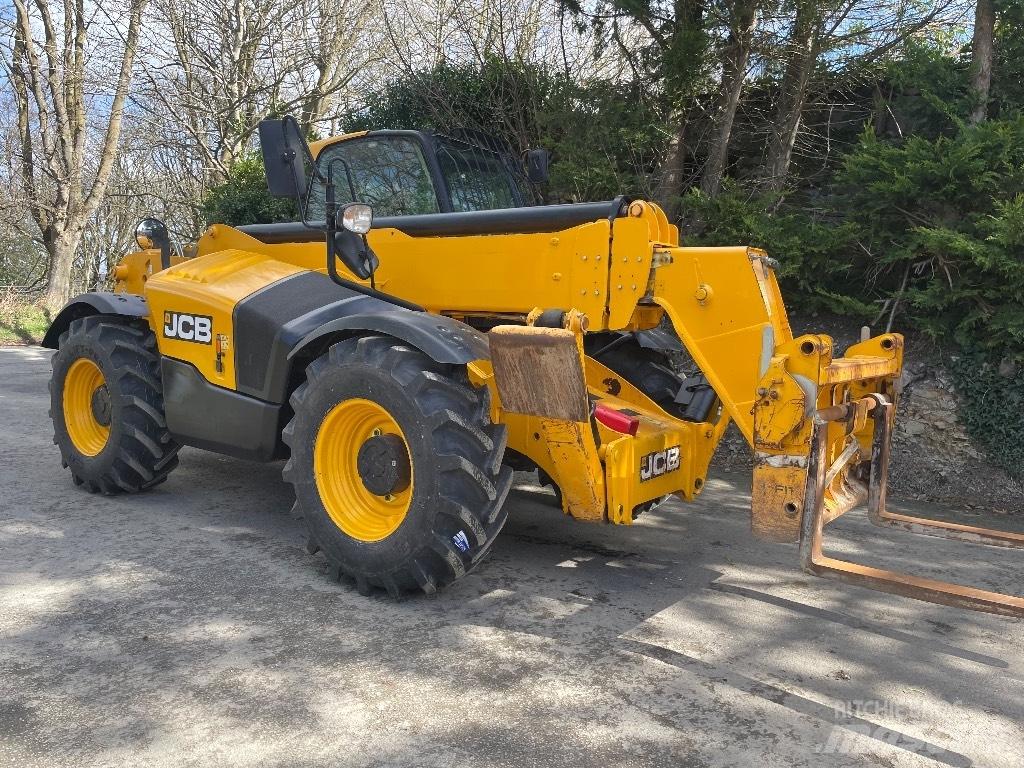 JCB 535-125 Teleskopiskie manipulatori