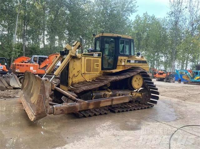CAT D 6 R Kāpurķēžu buldozeri