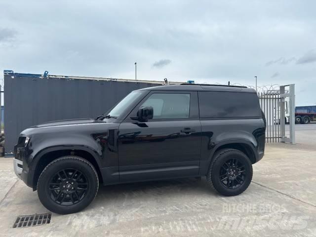 Land Rover Defender Preču pārvadāšanas furgoni