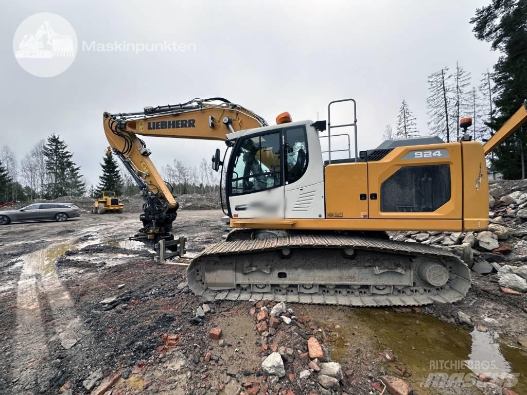Liebherr R 924 LC Kāpurķēžu ekskavatori