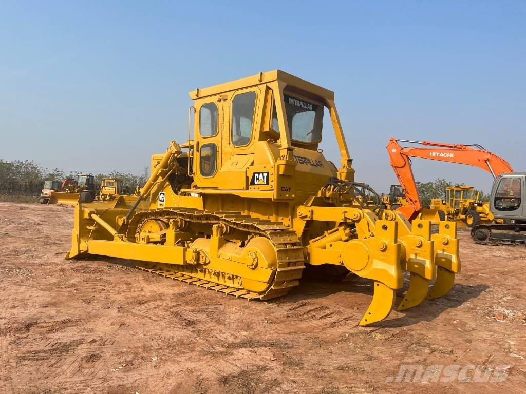 CAT D7G Kāpurķēžu buldozeri