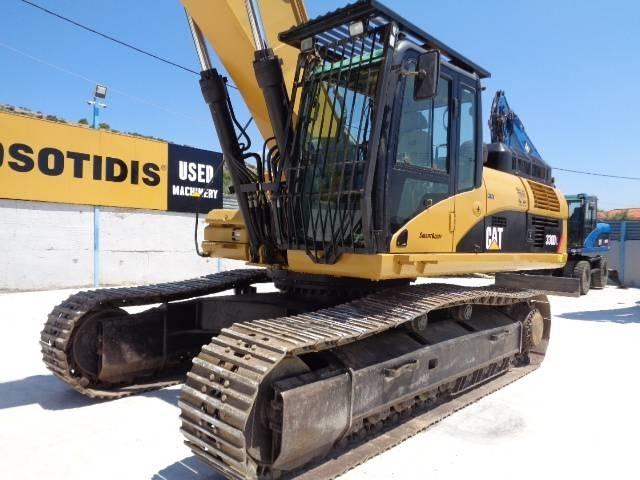 CAT 330 D L Kāpurķēžu ekskavatori