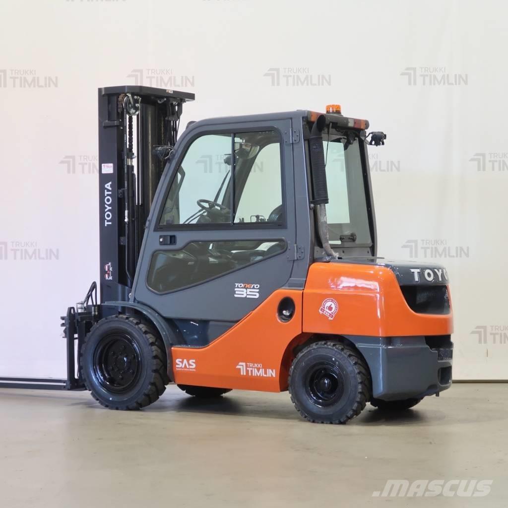Toyota 02-8FDJF35 Tehnika ar dīzeļa dzinēju