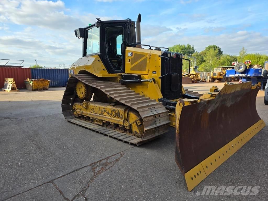 CAT D 5 LGP Kāpurķēžu buldozeri