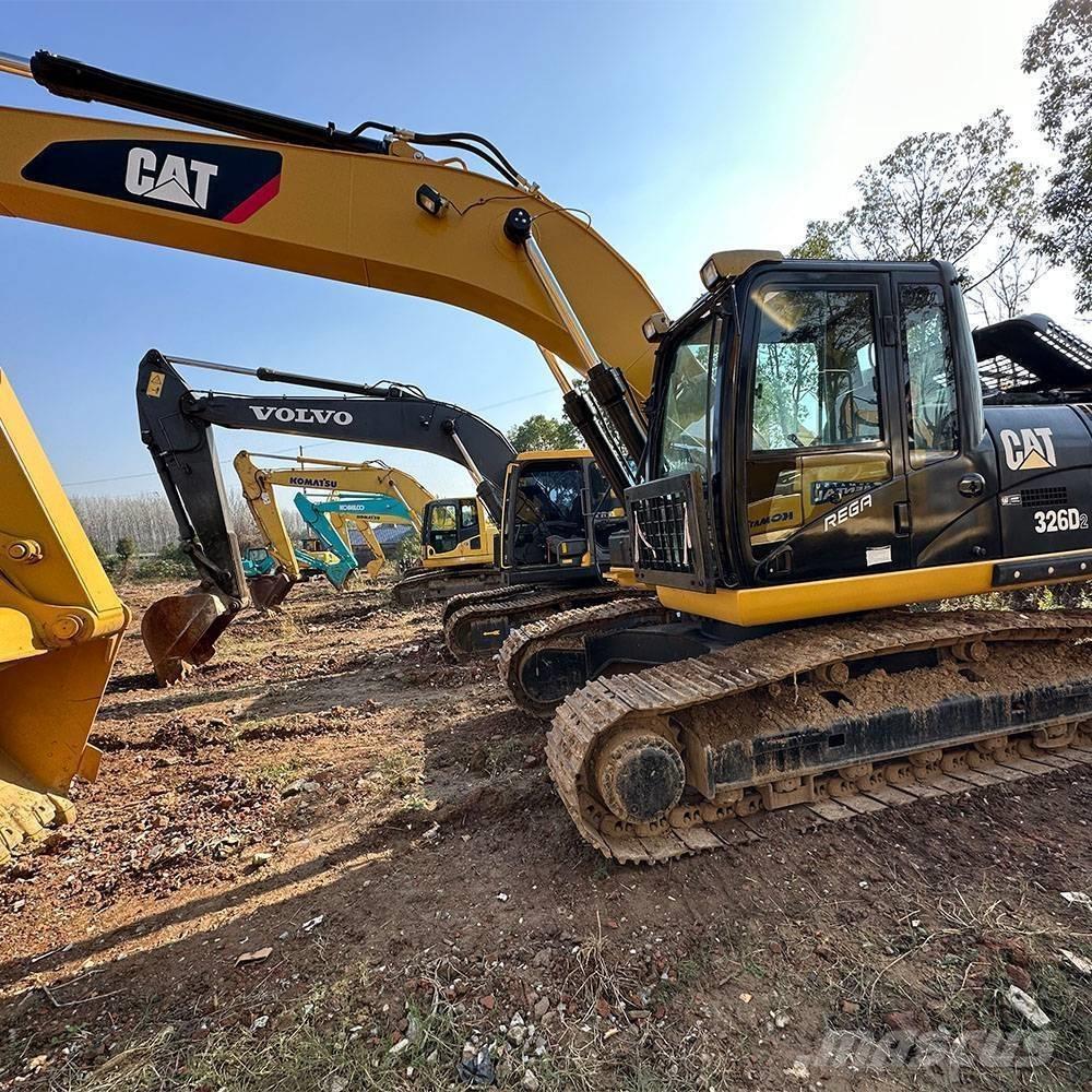 CAT 326D Kāpurķēžu ekskavatori