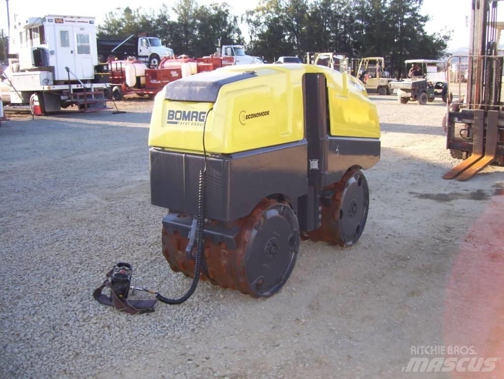 Bomag BMP 8500 Augsnes blīvētāji