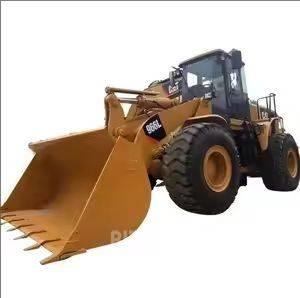 CAT 966L Iekrāvēji uz riteņiem
