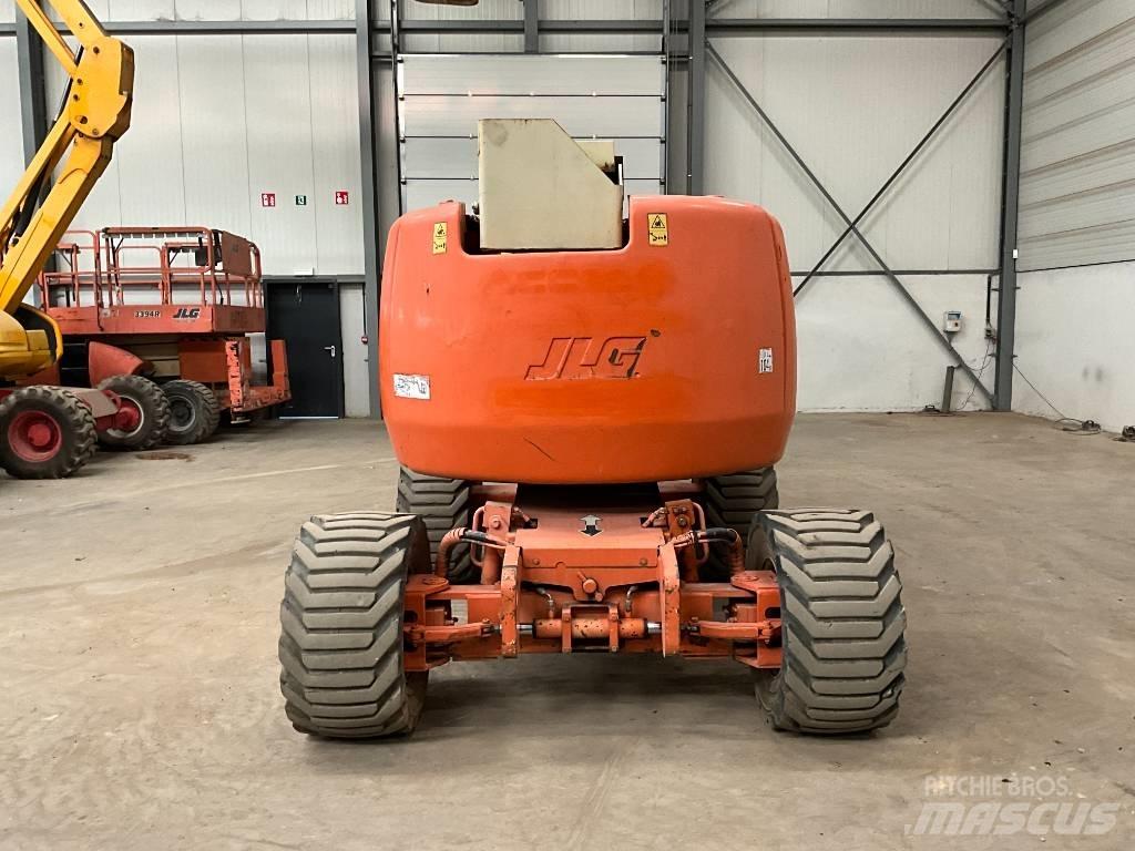 JLG 450 AJ Strēles pacēlāji