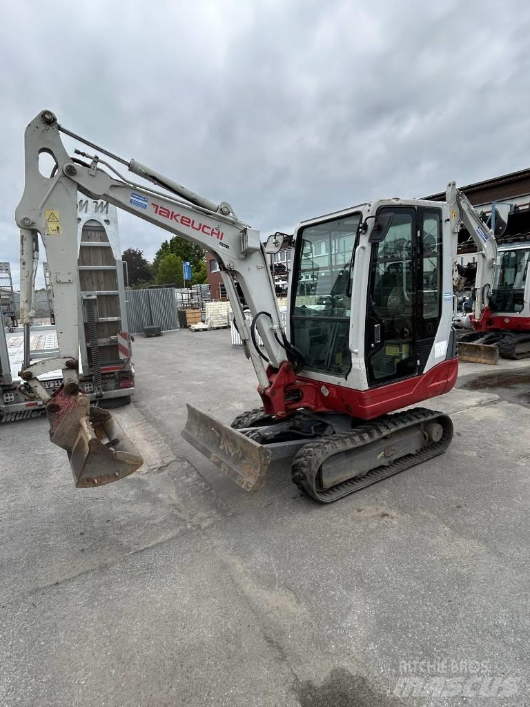 Takeuchi TB 228 Mini ekskavatori < 7 t