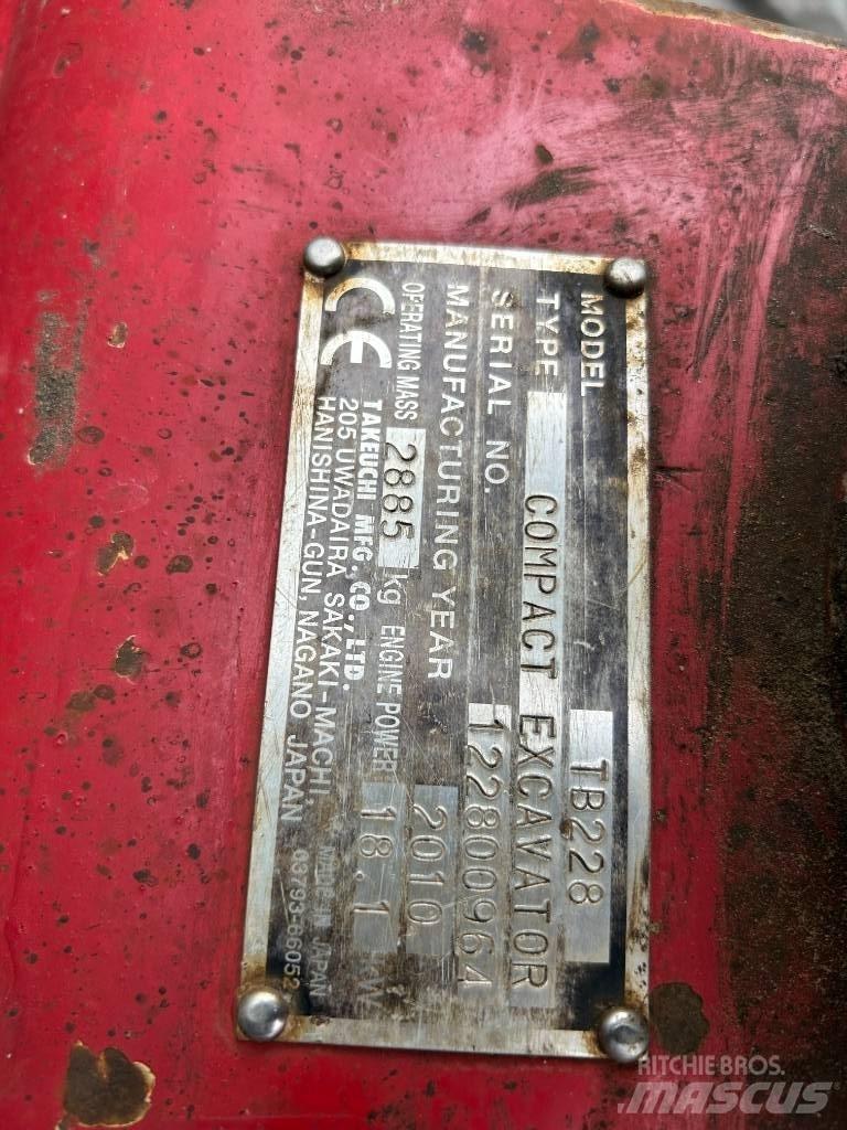 Takeuchi TB 228 Mini ekskavatori < 7 t
