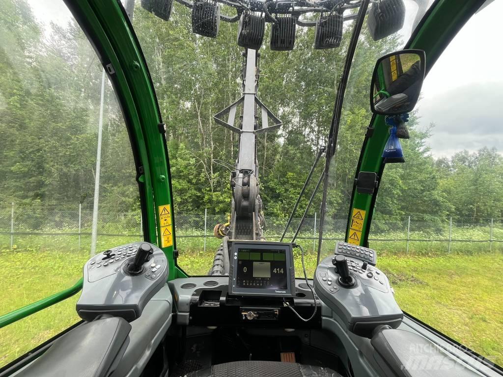John Deere 1470E Harvesteri