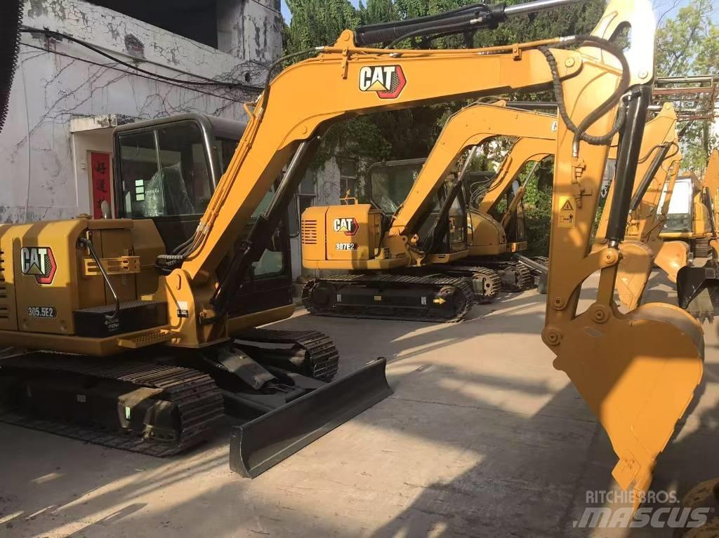 CAT 305.5E2 Kāpurķēžu ekskavatori