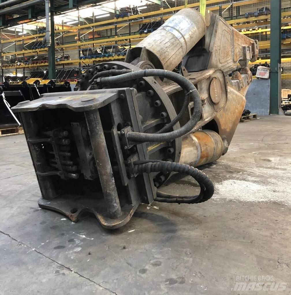 Atlas Copco CC6000 Griezēji