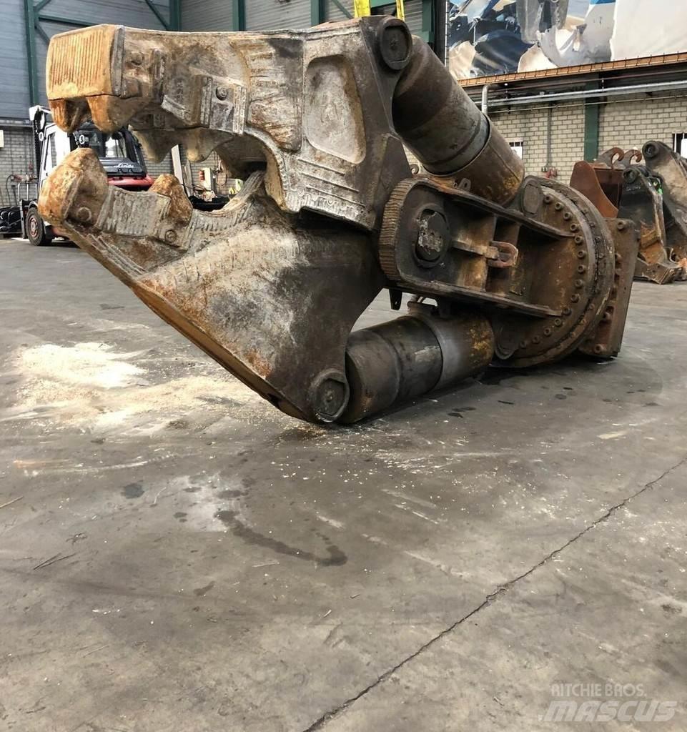 Atlas Copco CC6000 Griezēji