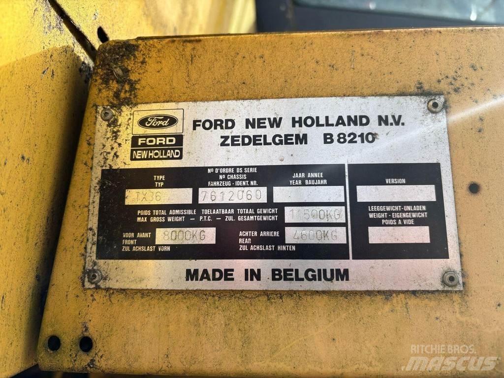 New Holland TX 36 Ražas novākšanas kombaini