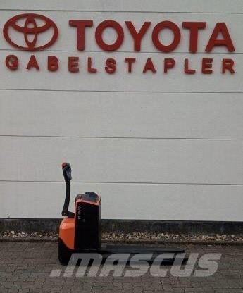 Toyota LWE 200 Krautnētāji