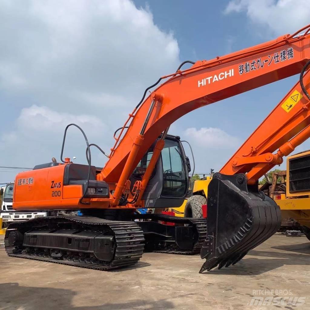 Hitachi zx200 Kāpurķēžu ekskavatori