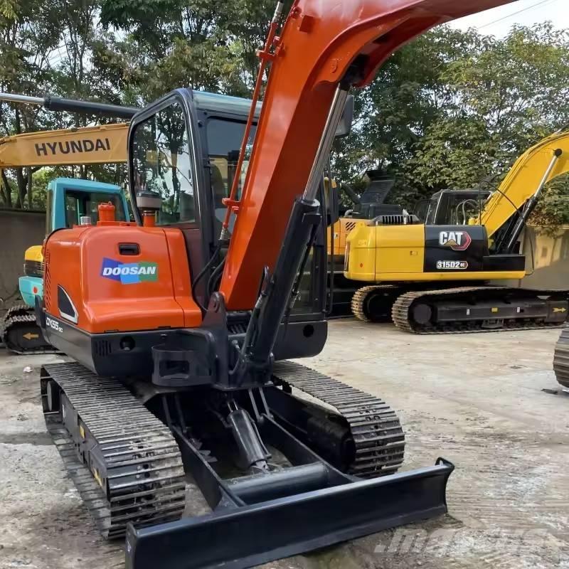 Doosan DX55-9C Mini ekskavatori < 7 t