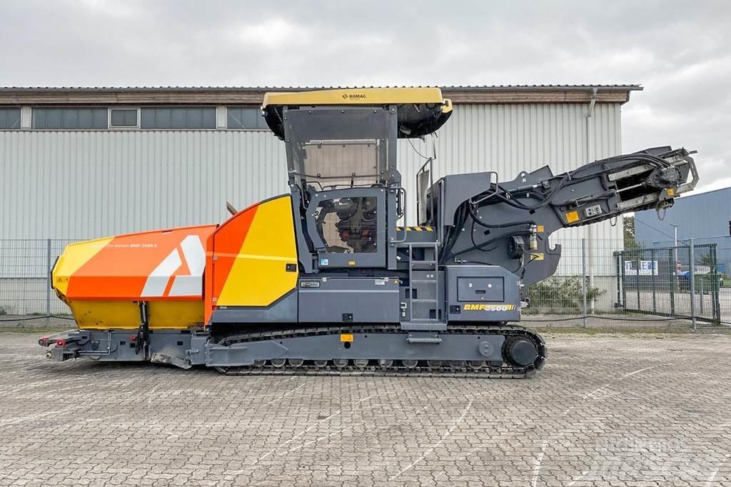 Bomag BMF 2500 S Asfalta klājēji