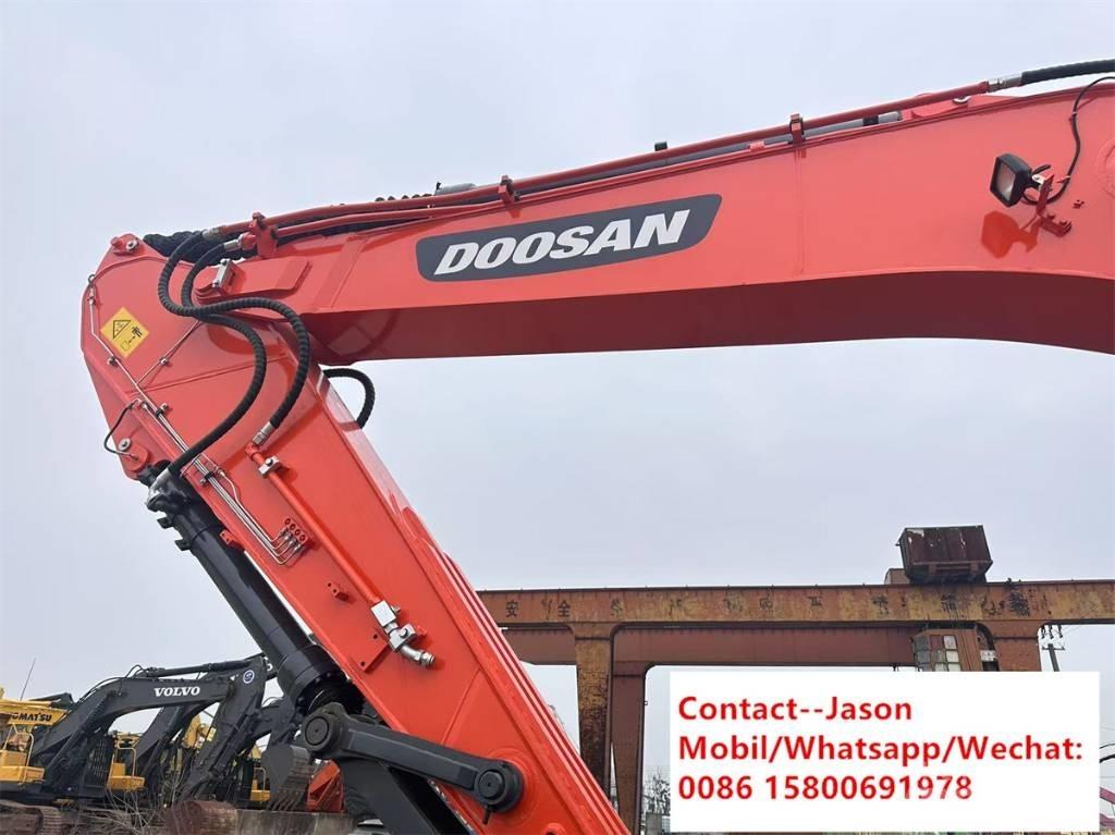 Doosan DX 300 LCA Kāpurķēžu ekskavatori