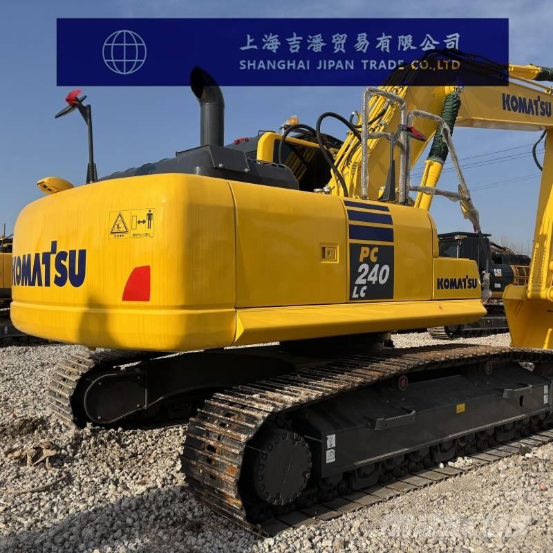 Komatsu PC 240 Kāpurķēžu ekskavatori