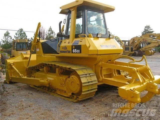 Komatsu D 65 EX Kāpurķēžu buldozeri