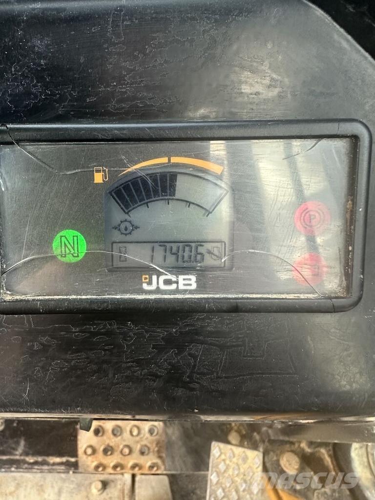 JCB 6 ST Mini pašizgāzēji