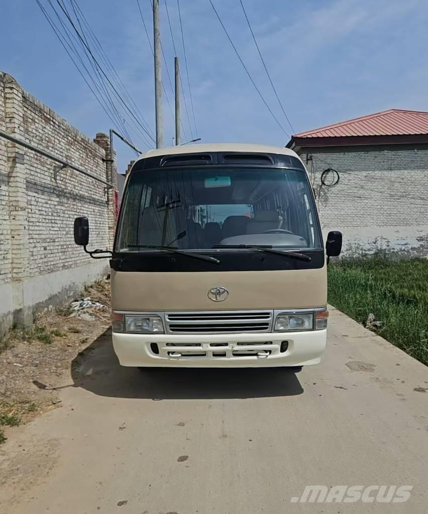 Toyota Coaster Bus Mikroautobusi
