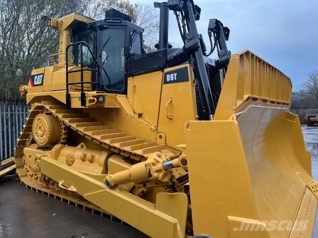 CAT D 9 T Kāpurķēžu buldozeri