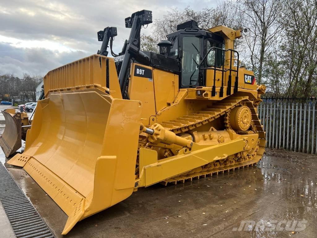 CAT D 9 T Kāpurķēžu buldozeri