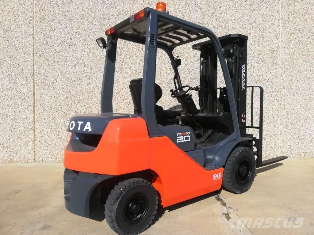 Toyota 02-8 FG F 20 LPG tehnika