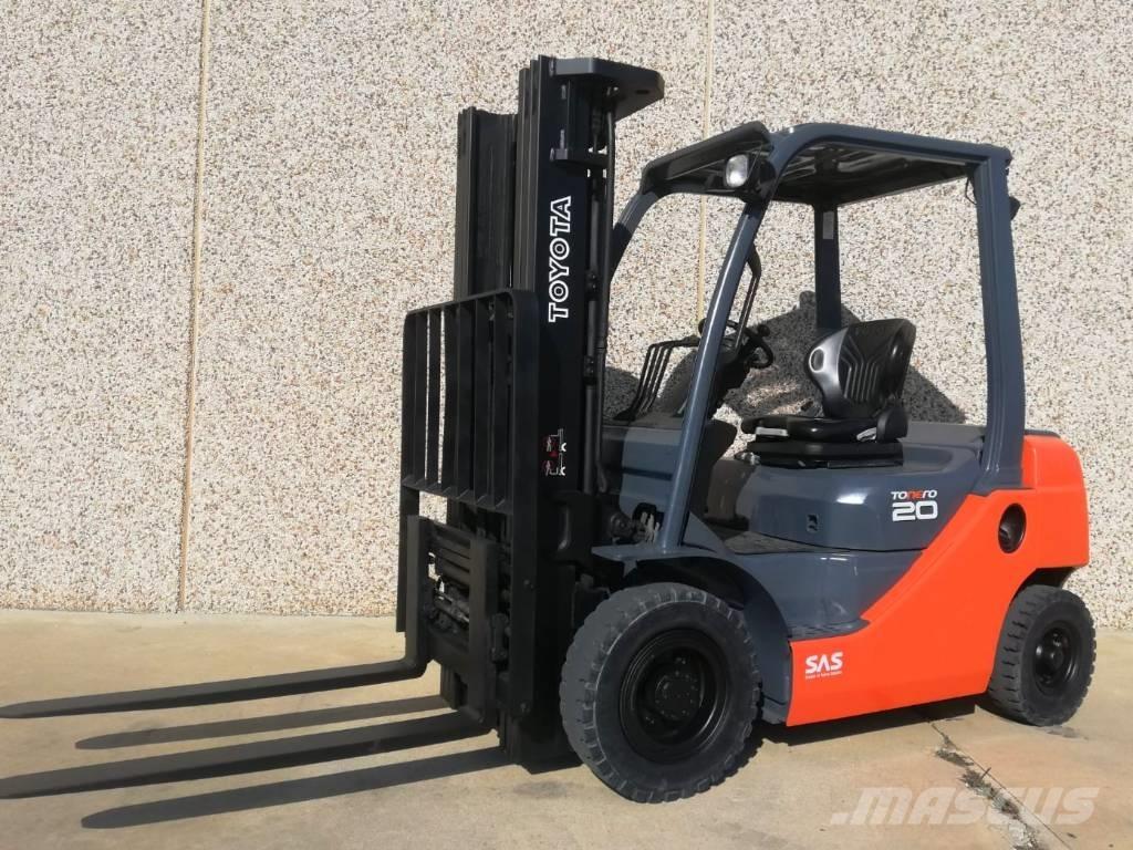 Toyota 02-8 FG F 20 LPG tehnika