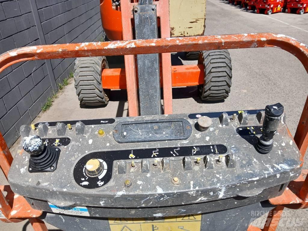 JLG 450 AJ SIII Strēles pacēlāji