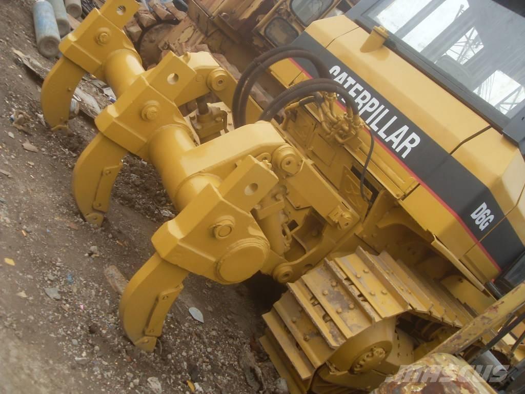 CAT D 6 G Kāpurķēžu buldozeri