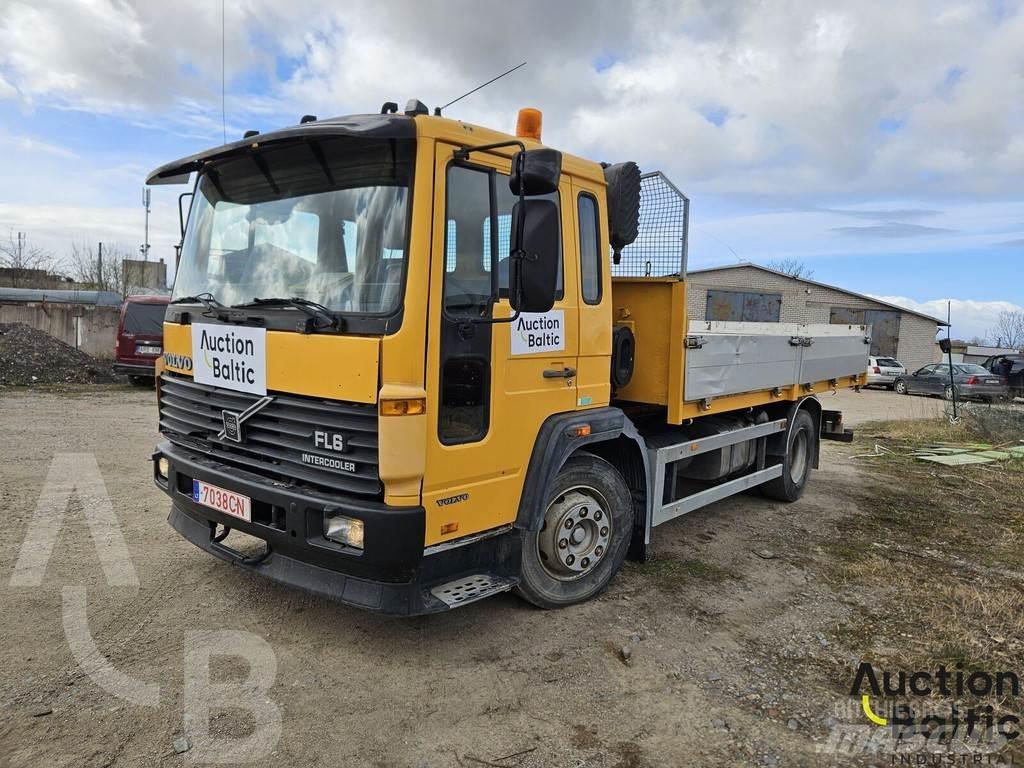 Volvo FL612 Pašizgāzējs