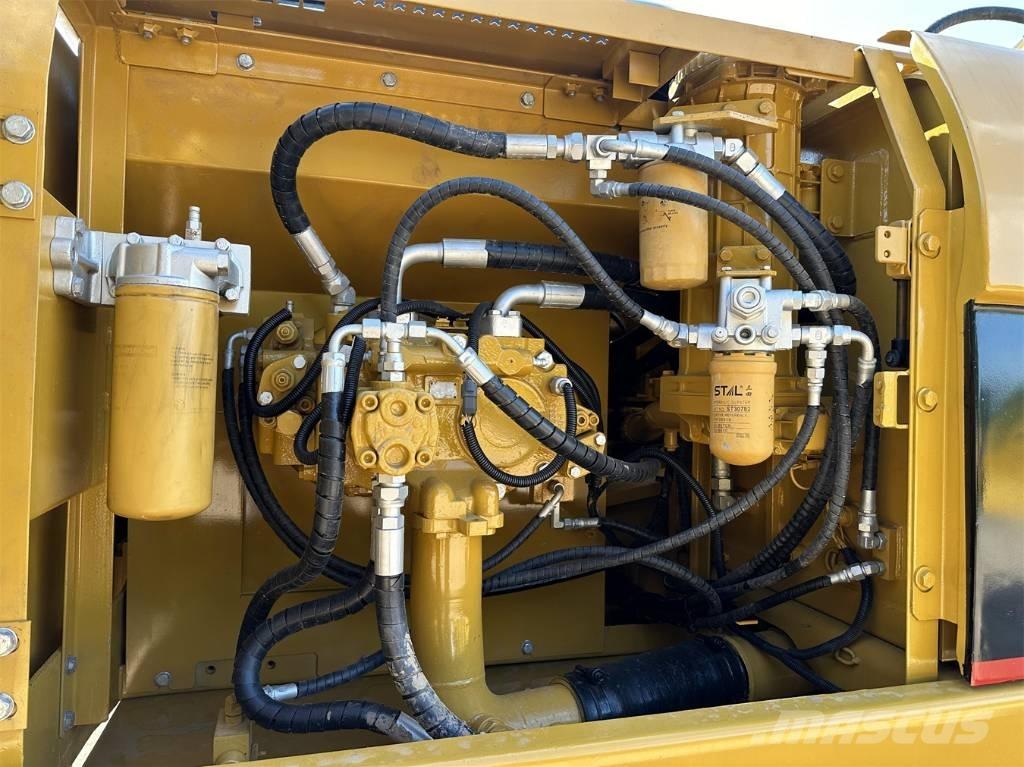 CAT 325 C Kāpurķēžu ekskavatori