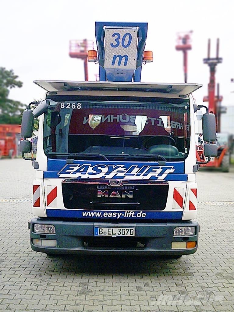 Palfinger P 300 KS Pacēlāji uz automašīnas bāzes