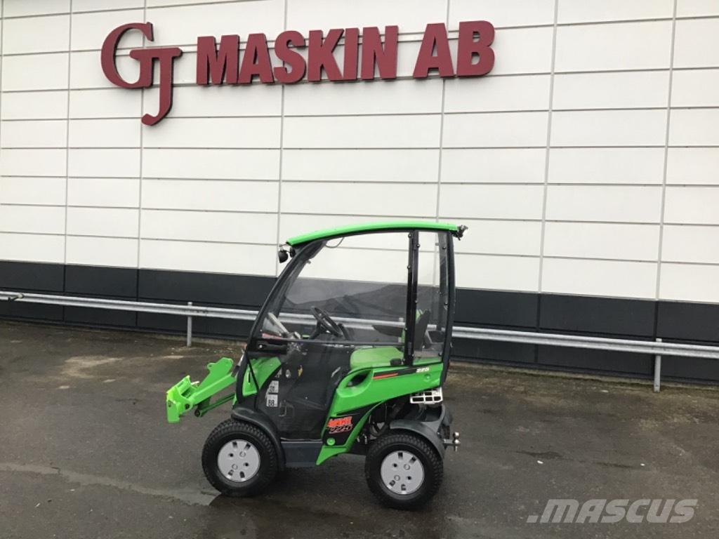 Avant 225 Komunālās mašīnas