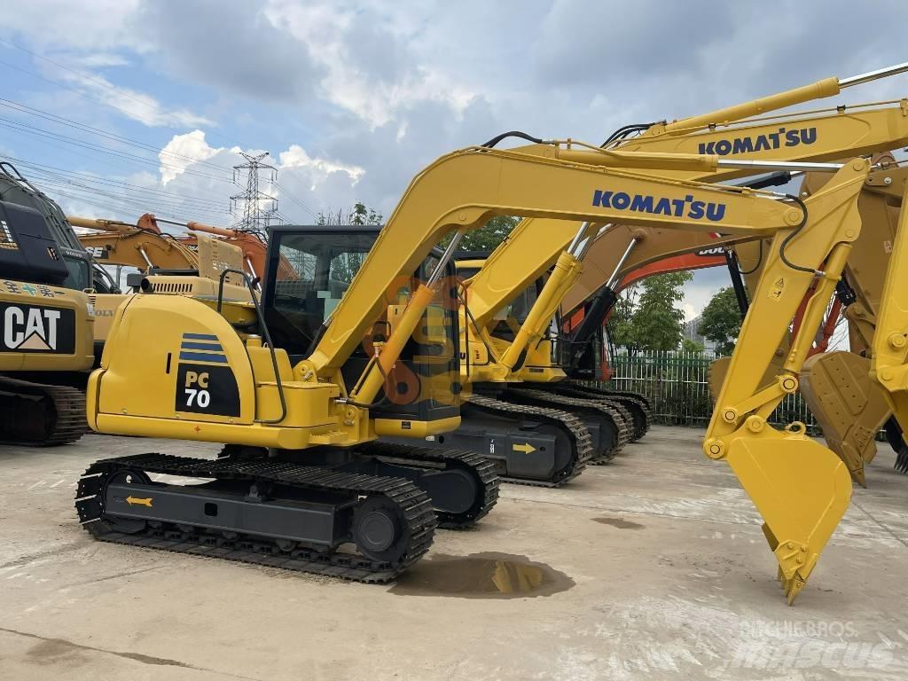 Komatsu PC 70 Vidēja lieluma ekskavatori 7 t - 12 t