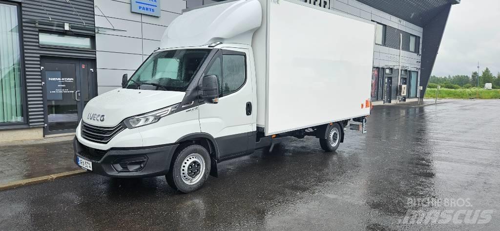 Iveco Daily 35S18A8 Furgons