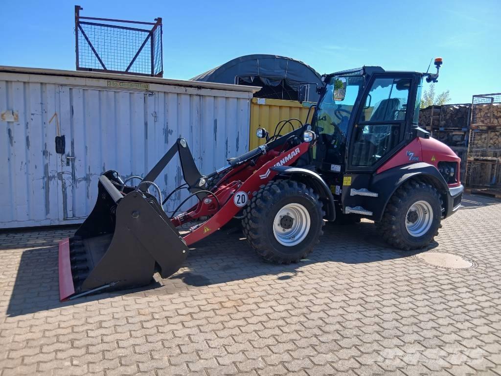 Yanmar V 7 Iekrāvēji uz riteņiem