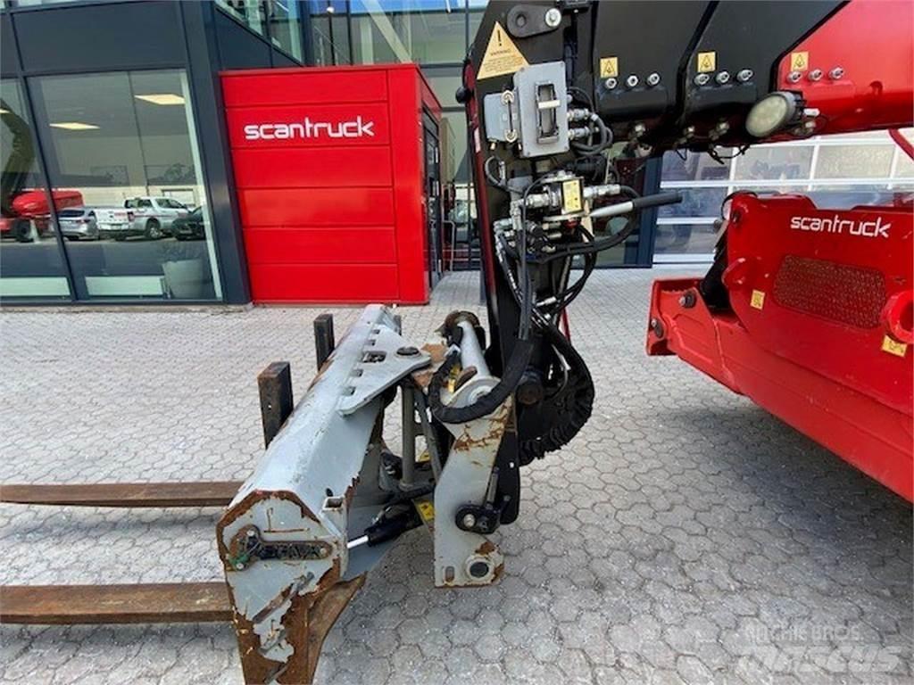 Manitou MRT2470 P+ Teleskopiskie manipulatori