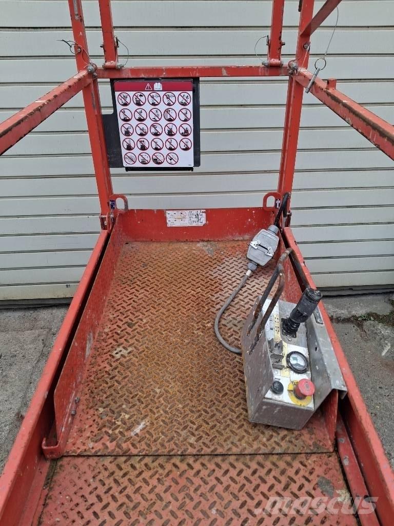 SkyJack SJ III 3219 Šķerveida pacēlāji