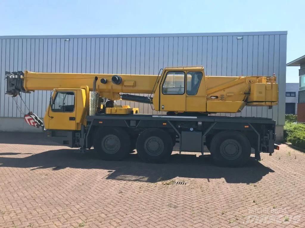Grove GMK 3050 Visurgājēji celtņi