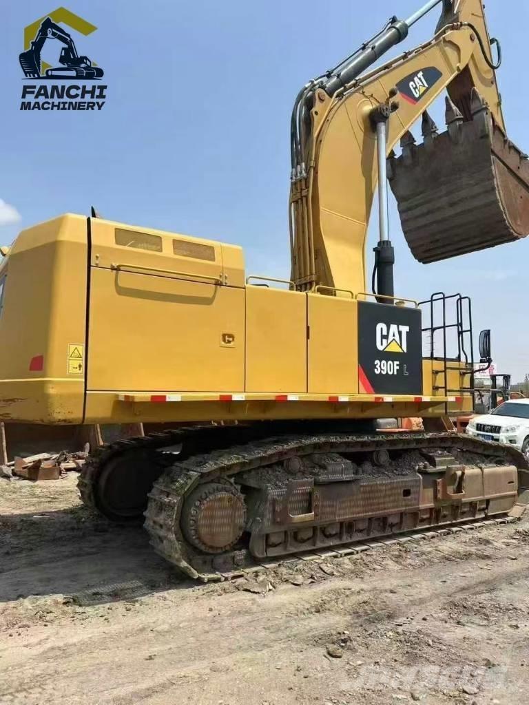 CAT 390F Kāpurķēžu ekskavatori