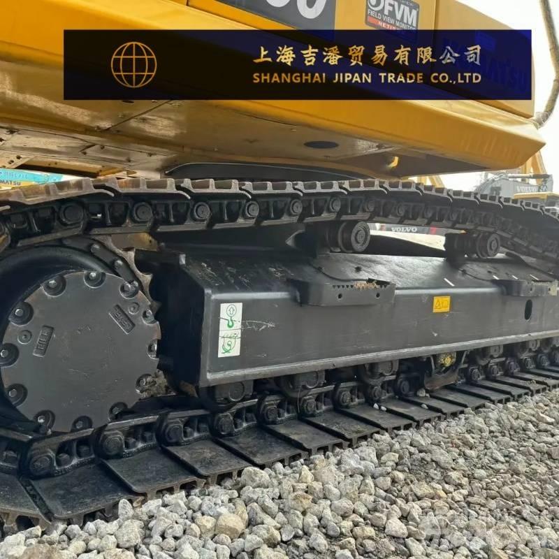 Komatsu PC 200 Kāpurķēžu ekskavatori