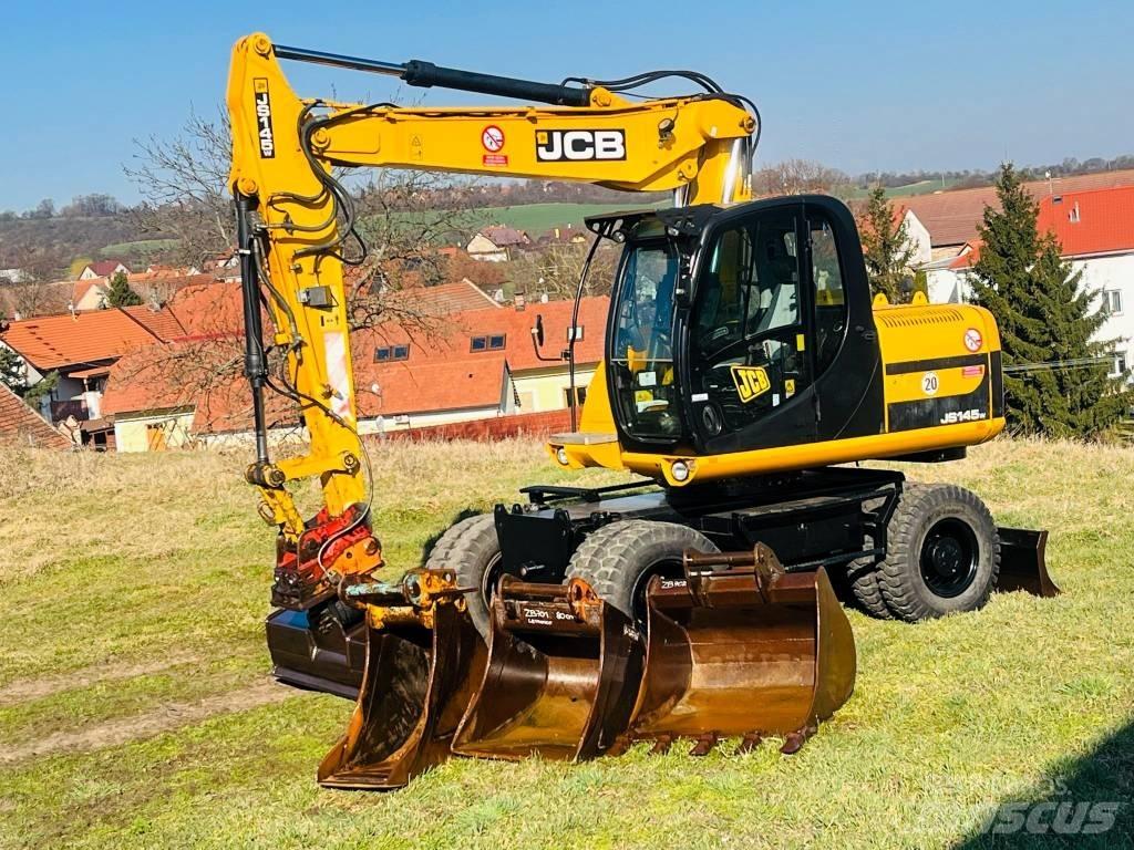 JCB JS 145 W Ekskavatori uz riteņiem