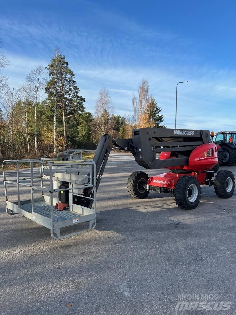Manitou ATJ 160 PLUS Strēles pacēlāji