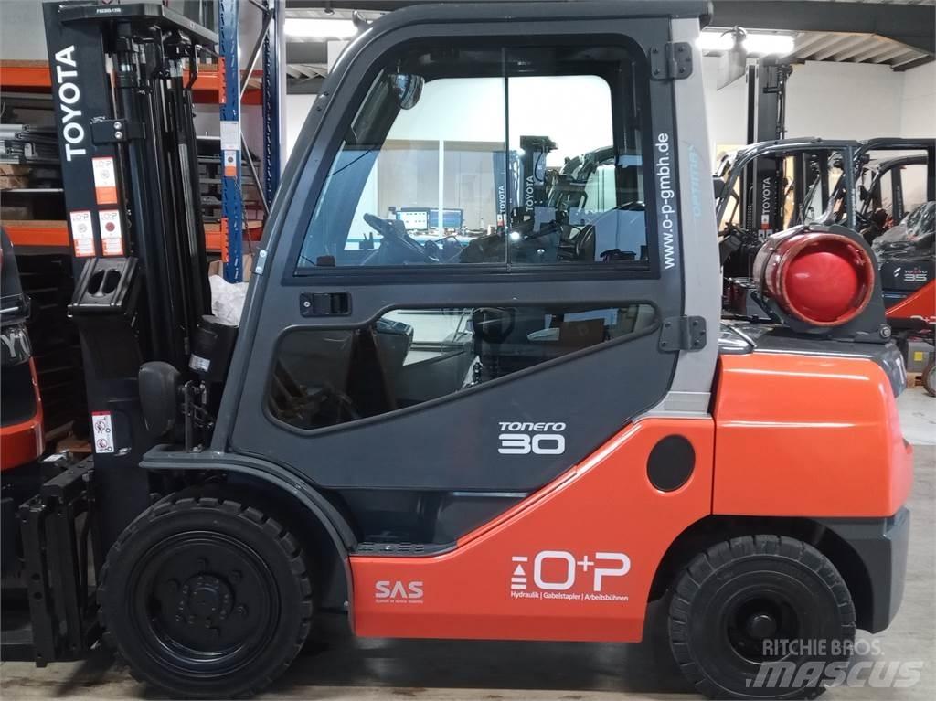 Toyota 02-8FGF30 LPG tehnika
