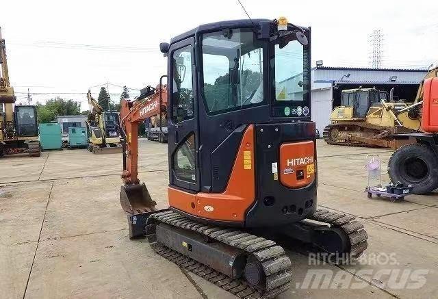 Hitachi 30 Mini ekskavatori < 7 t